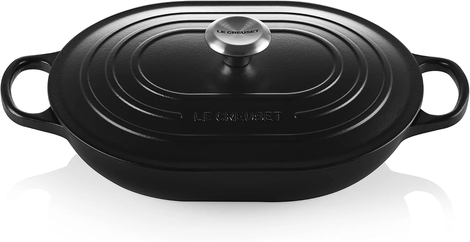 Le Creuset Signature geëmailleerde gietijzeren langwerpige braadpan met hulpgreep, voor alle soorten kookplaten en ovens(Mat Zwart)